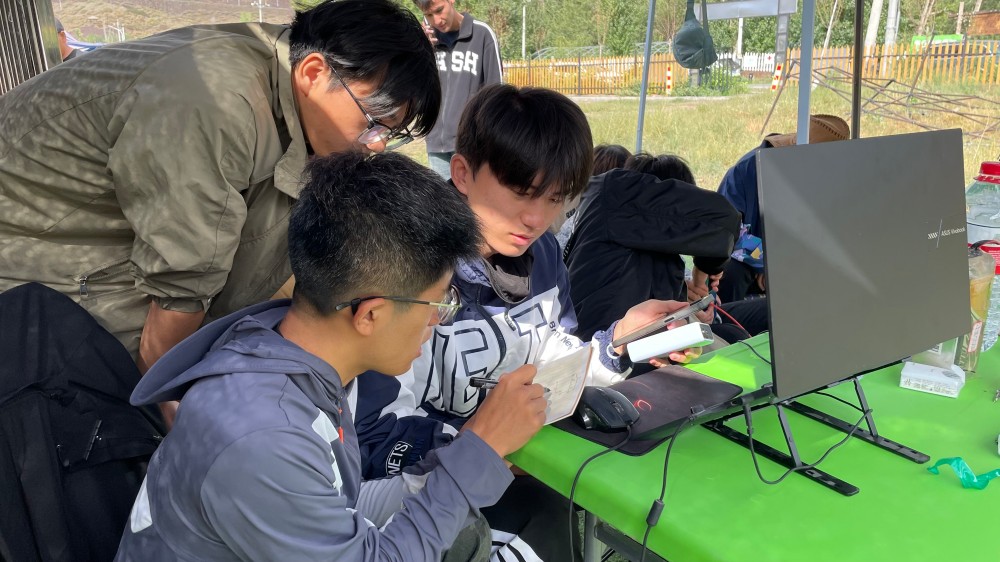 新疆無人機培訓 | 無人機行業爆發，保華潤天航空實訓課程助力學員搶占先機